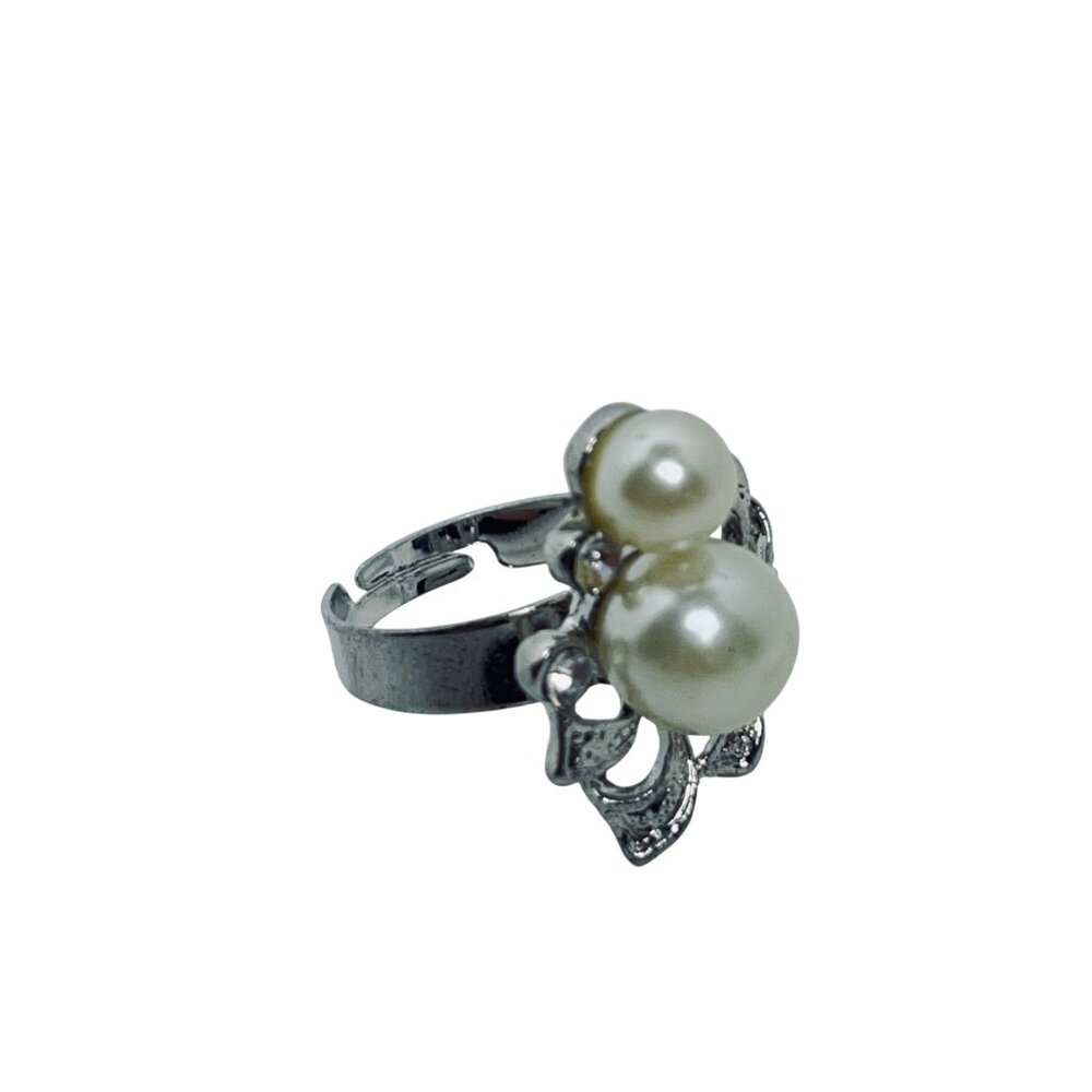 Silver Tone And Rhinestone With 2 Faux Pearls Ribbon Ring (R434) - Picture 6 of 8